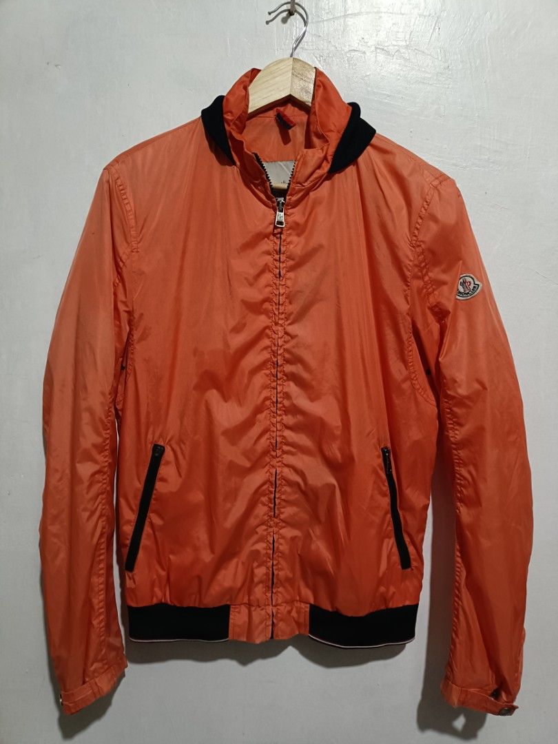 Moncler Antoine Nylon WindBreaker Jacket (Category: Coats, Jackets and Outerwear) located in Las Pinas. Submitted by bckhood_thrift_store (Listing ID 1468992316, Image 1). Description: Moncler Antoine Nylon WindBreaker Jacket (OFF) Size Small pwede run sa Meduim Good Condition 8/10 Color Rate Issue: Slightly Fade Both Sleeves, Zipper Pull, Sewing Defect and Fraying (See Photos ⬇️) ₱200 💵 DM ME 📩📩 Laspiñas/Greenhills Loc 📍.