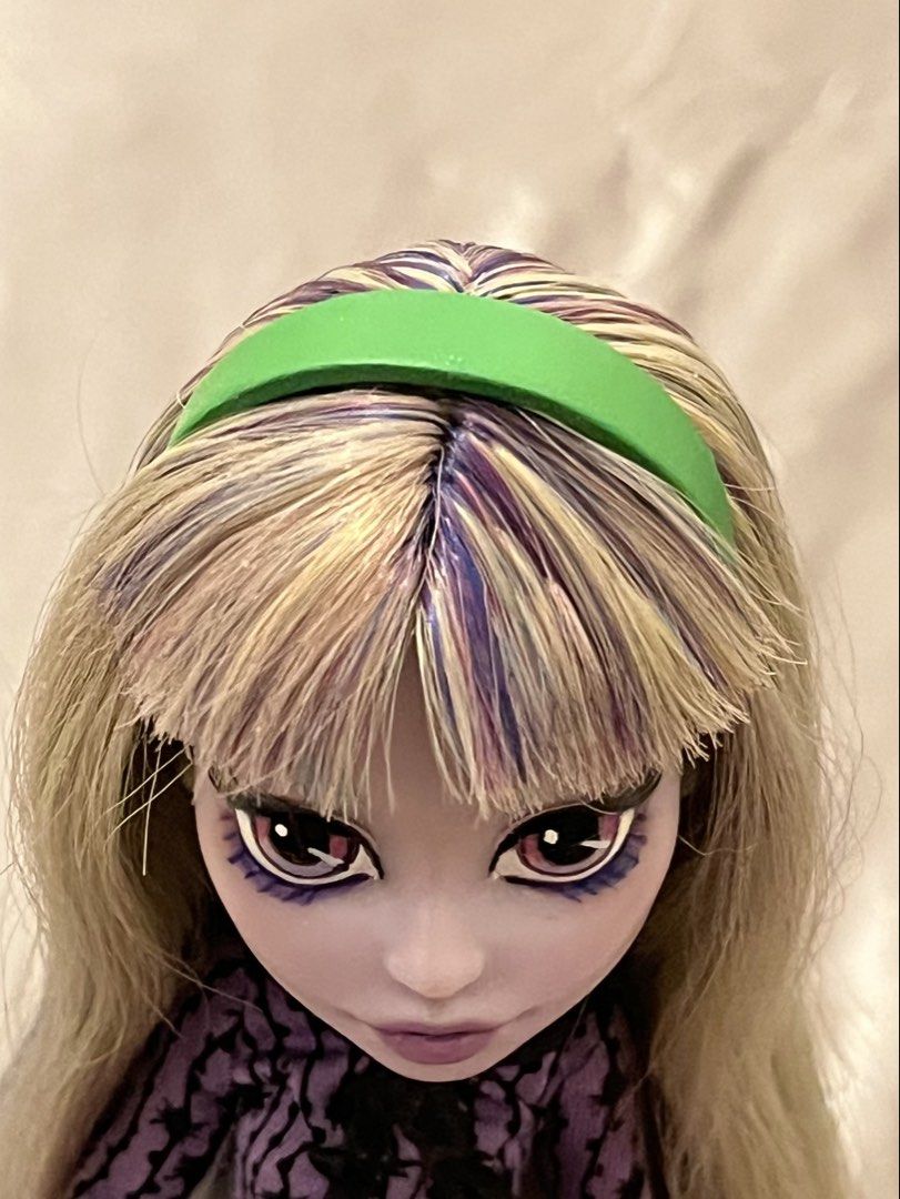 MONSTER HIGH headband (3d printed) (Category: Kids Toys) located in Cavite. Submitted by byedollworld (Listing ID 1468964064, Image 2). Description: MONSTER HIGH Ghoulia/Scarah headband (3d printed) - this is 3d printed.
