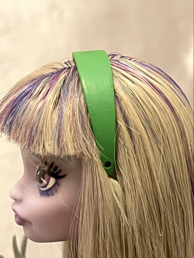 MONSTER HIGH headband (3d printed) (Category: Kids Toys) located in Cavite. Submitted by byedollworld (Listing ID 1468964064, Image 3). Description: MONSTER HIGH Ghoulia/Scarah headband (3d printed) - this is 3d printed.