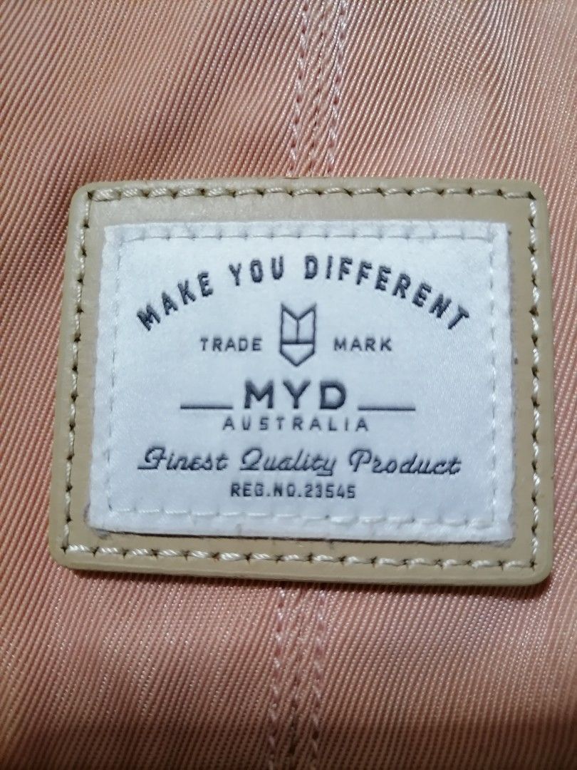 MYD Australia Sling Bag (Category: Cross-body Bags) located in Butuan. Submitted by az-branded.items (Listing ID 1468936969, Image 2). Description: Ang ganda ng quality Matibay po ang materials Washed - ready to use Selected ukay.