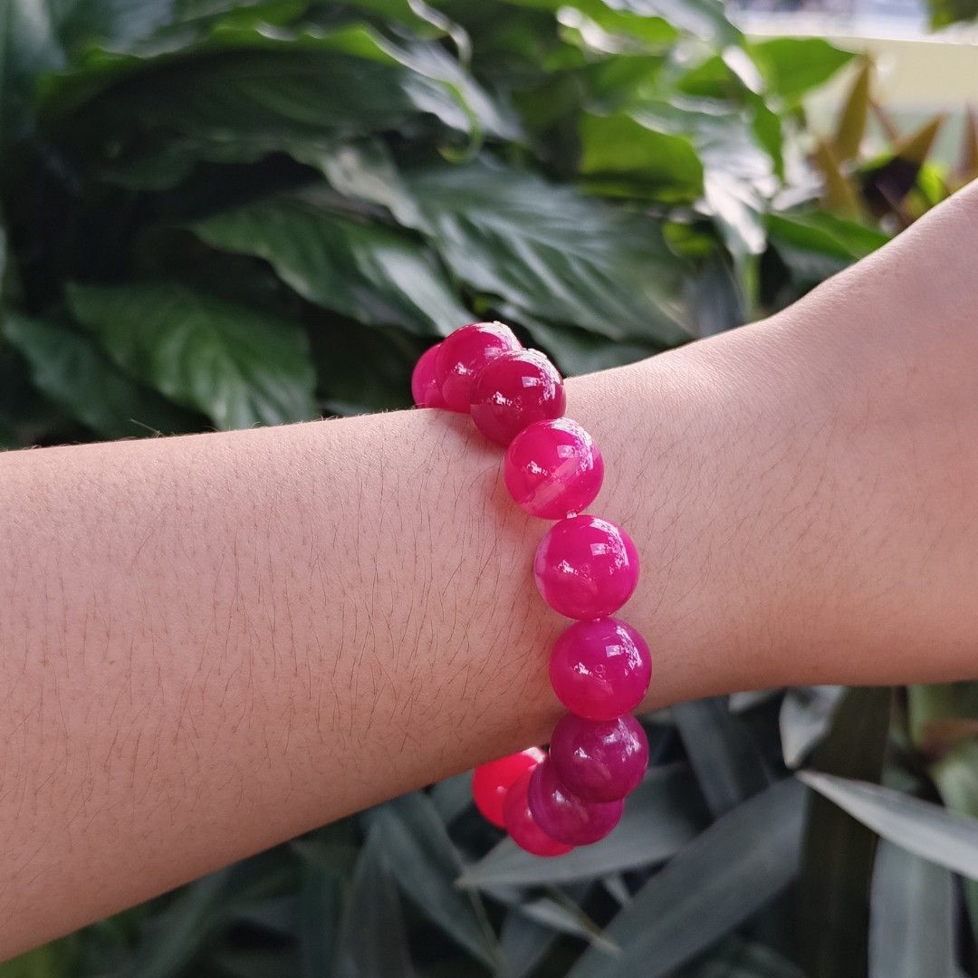 Natural Pink Agate (Category: Bracelets) located in Manila. Submitted by enchantra_gems (Listing ID 1469113832, Image 2). Description: 🌸 NATURAL PINK AGATE BRACELET Soft Beauty • Love • Inner Harmony Embrace the beauty of soft pink tones with our Pink Agate Bracelet. 💗 A timeless gemstone-inspired accessory symbolizing love, compassion, emotional balance, and self-love. ✨ SYMBOLIC MEANINGS 💗 Love & Compassion 🌸 Emotional Balance 🪷 Self-Love 