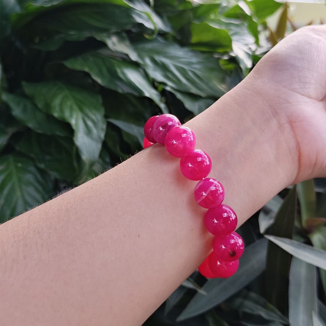 Natural Pink Agate (Category: Bracelets) located in Manila. Submitted by enchantra_gems (Listing ID 1469113832, Image 3). Description: 🌸 NATURAL PINK AGATE BRACELET Soft Beauty • Love • Inner Harmony Embrace the beauty of soft pink tones with our Pink Agate Bracelet. 💗 A timeless gemstone-inspired accessory symbolizing love, compassion, emotional balance, and self-love. ✨ SYMBOLIC MEANINGS 💗 Love & Compassion 🌸 Emotional Balance 🪷 Self-Love 