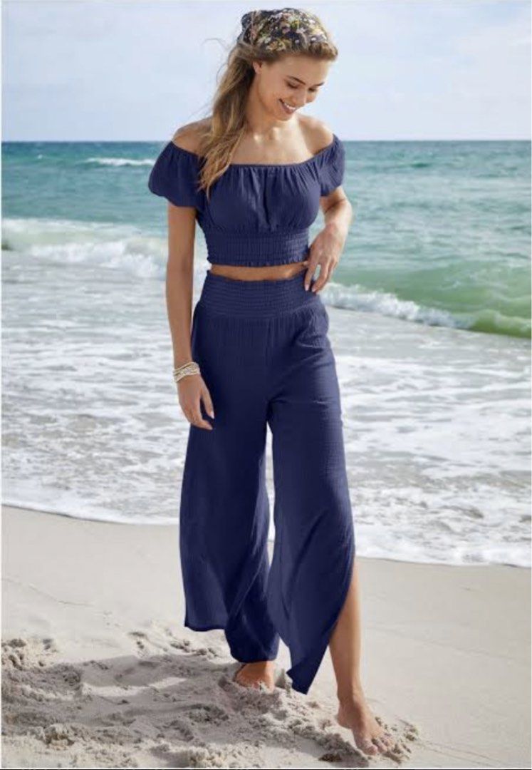 Navy Blue Boho Pants Beach Pants Side Slit-Open Summer Oants (Category: Other Bottoms) located in Quezon City. Submitted by madame_royale (Listing ID 1467156856, Image 3). Description: This style is unique and can fit most sizes. Take note that the wide garter waist can really stretch and accommodate most. The overlad design of the pants allow more room for comfort and movement. Measurement: in inches Waist Range > 12.5-25” > 25-50” Hips > up to 