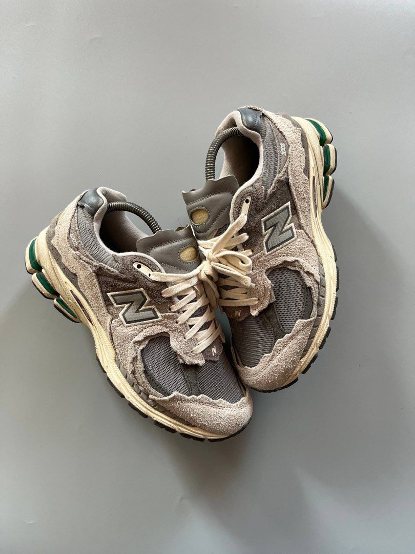 NB 2002R PROT PACK RAINCLOUD (8.5US) (Category: Sneakers) located in Baguio. Submitted by grabUrPairs (Listing ID 1469082694, Image 3). Description: EXCELLENT SIGNS OF USAGE 8.5US/26.5CM PAIR ONLY AUTHENTIC.