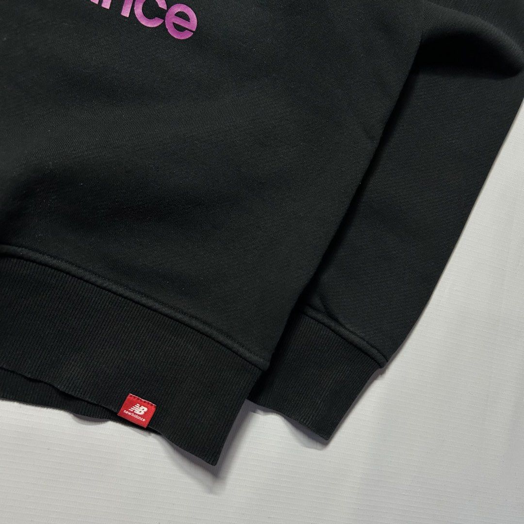 New Balance Crewneck (Category: Tshirts & Polo Shirts ) located in Antipolo. Submitted by wvyfrnds (Listing ID 1469018691, Image 3). Description: New Balance Crewneck Size: M Color: Black Dimensions (Inches): Length: 25 Width: 22 Color Rate: 9/10 Issues - NONE 395 PLUS SF.