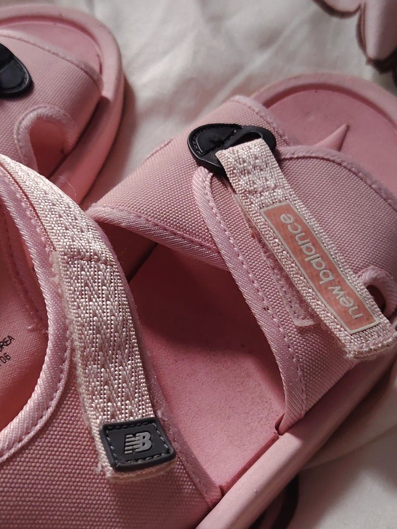 new balance sandals 🩷 (Category: Flats & Sandals) located in Hermosa. Submitted by lcvelycath (Listing ID 1468976009, Image 2). Description: size: 23.5-24/EU 37-38 issue: need wash colors may vary due to lightning & quality 𐙚 °. check details before mine joy miners will be posted :> 𐙚 °. payment first °. mode of payment: Gc@sh mode of delivery: JNT 𐙚 happy shopping 🛍️.
