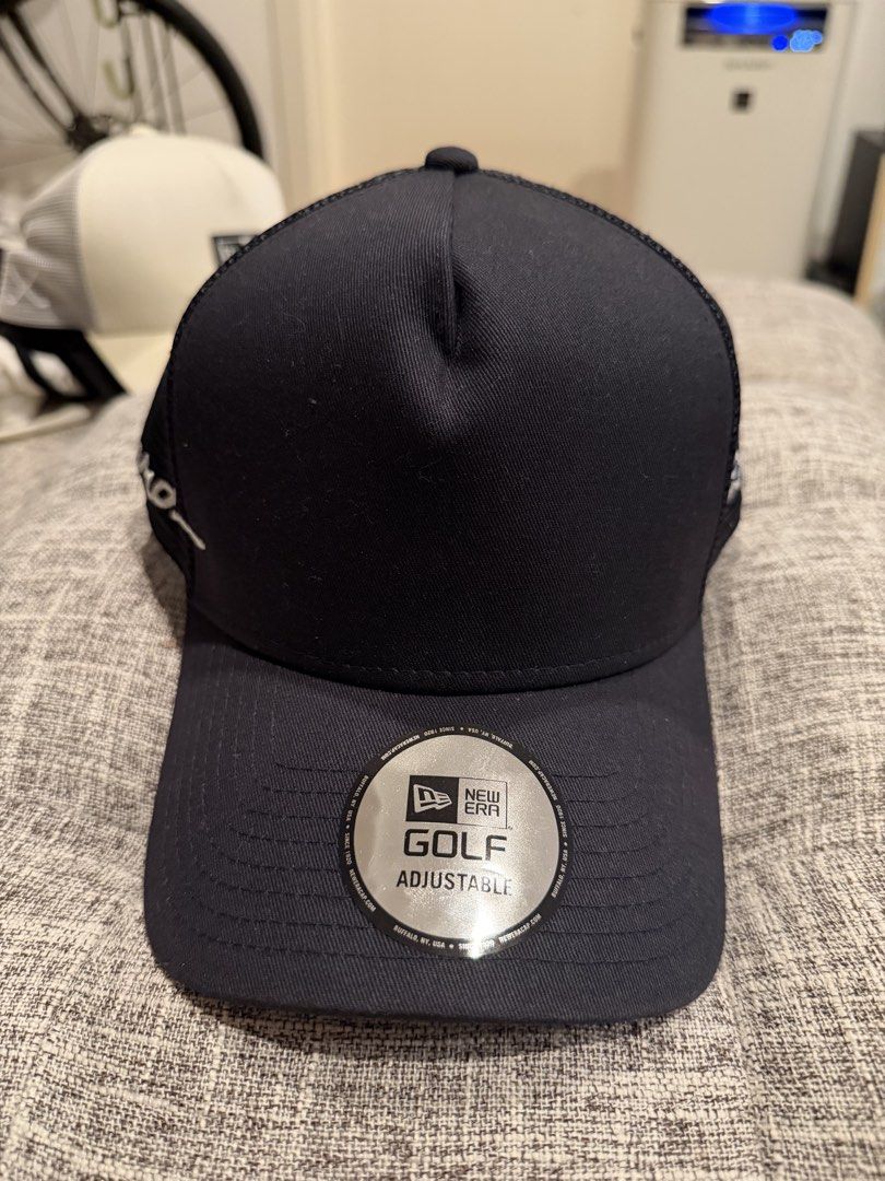 New Era (Category: Caps & Hats) located in Makati City. Submitted by MyPurchases2021 (Listing ID 1469147132, Image 2). Description: .
