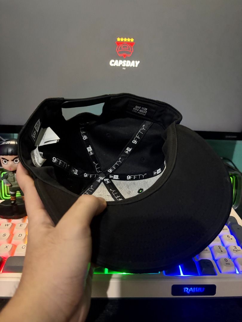 New Era TaylorMade 9Fifty Snapback Cap (Category: Caps & Hats) located in Manila. Submitted by capsdayph (Listing ID 1469051390, Image 3). Description: New Era TaylorMade 9Fifty Snapback Cap RFS: Decluttering.