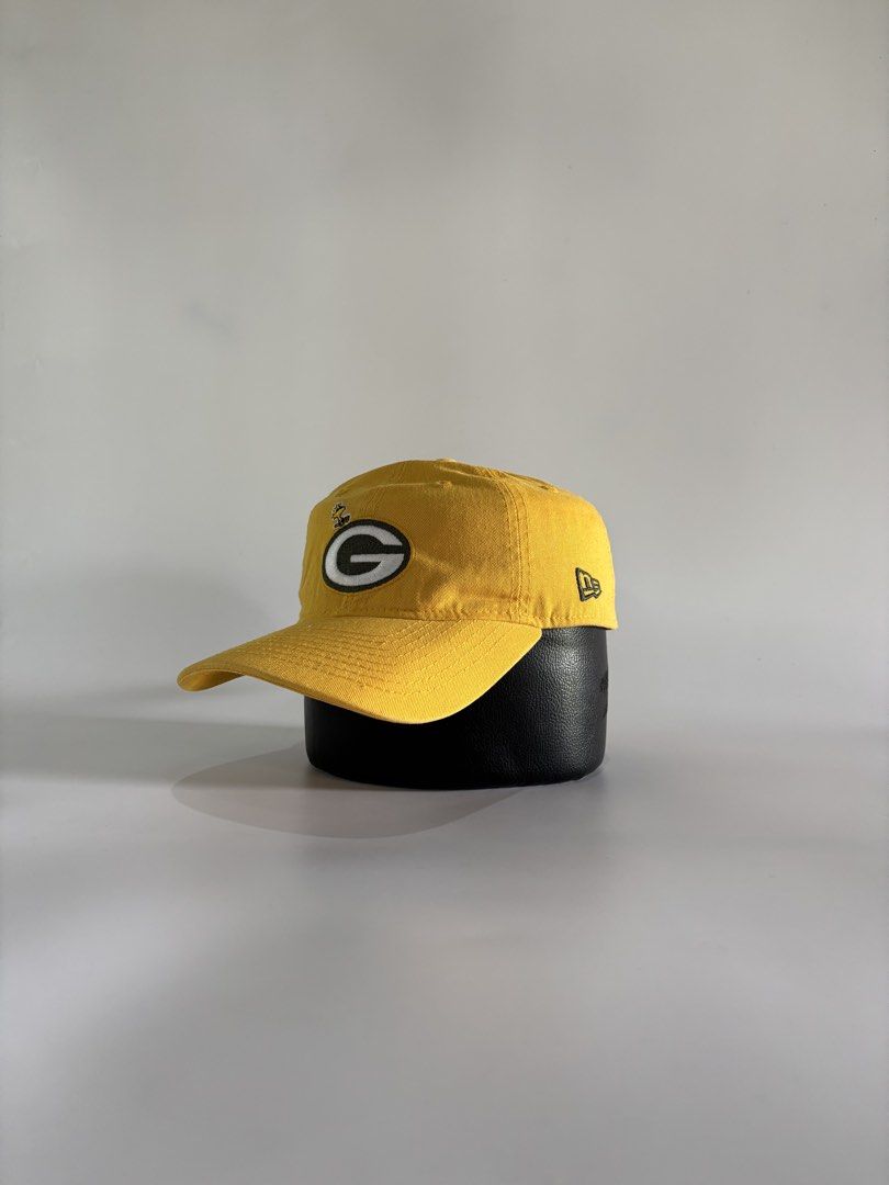 New Era x NFLx Snoopy 9forty ballcap (Category: Caps & Hats) located in Malaybalay. Submitted by haulsome (Listing ID 1468997921, Image 2). Description: New Era x NFLx Snoopy 9forty ballcap -In excellent condition -A special collaboration between NFL Green Bay packers x new era x snoopy -Features an embroidered Green Bay Packers and snoopy logo up front -Has rust on its metal adjustable strap -Adult size, adjustable strap 600php, +sf.