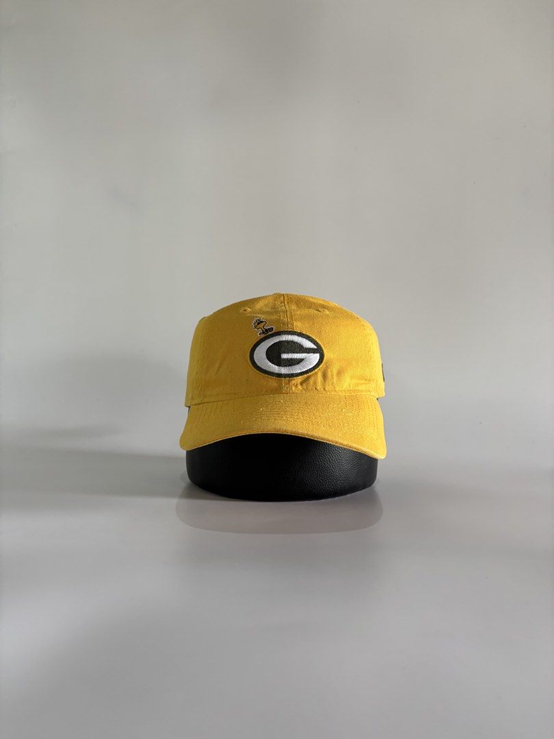 New Era x NFLx Snoopy 9forty ballcap (Category: Caps & Hats) located in Malaybalay. Submitted by haulsome (Listing ID 1468997921, Image 1). Description: New Era x NFLx Snoopy 9forty ballcap -In excellent condition -A special collaboration between NFL Green Bay packers x new era x snoopy -Features an embroidered Green Bay Packers and snoopy logo up front -Has rust on its metal adjustable strap -Adult size, adjustable strap 600php, +sf.