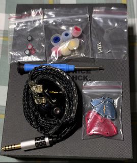 （分類：）位於 。 由 Anothy 提交（商品編號 1469118571，圖片 1）。簡介： 。