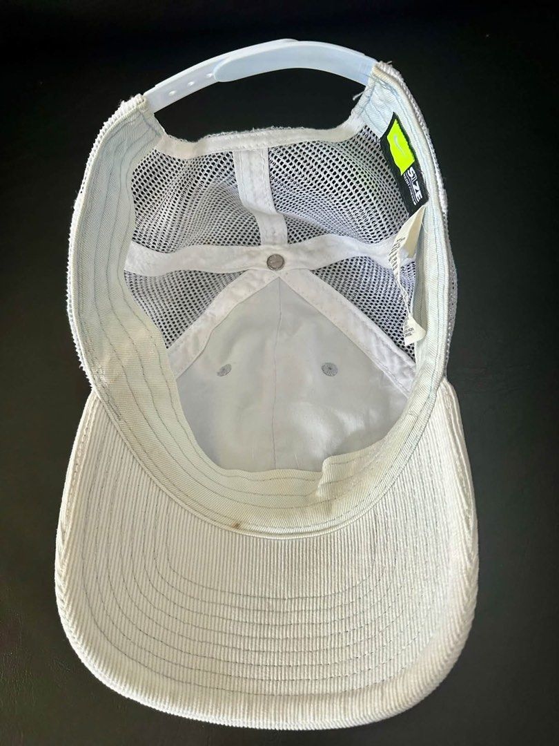 Nike (Category: Caps & Hats) located in Cordova. Submitted by thrifttripbyreg (Listing ID 1469064072, Image 3). Description: Nike corduroy and white mesh trucker-style cap with an embroidered Nike script and Swoosh logo on the front..