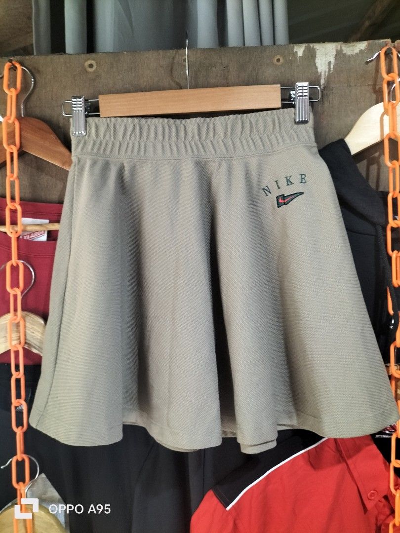 nike (Category: Skirts) located in Baler. Submitted by jaydeebaltazar (Listing ID 1469073686, Image 3). Description: .