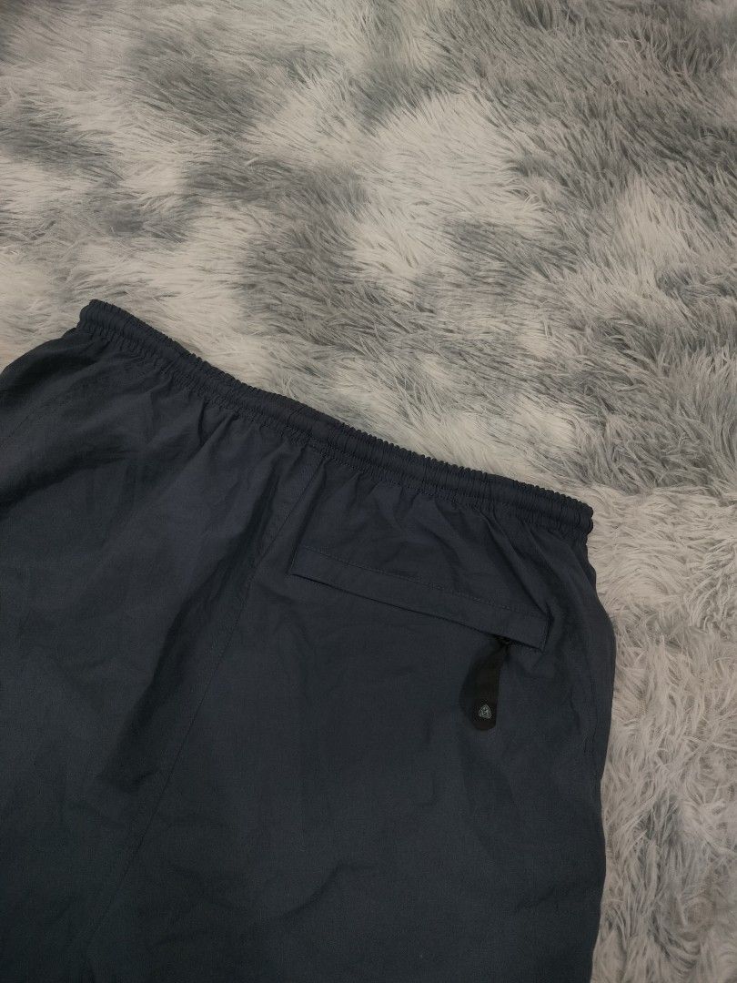 Nike ACG Short (Category: Shorts) located in Midsayap. Submitted by rogeandrei29987 (Listing ID 1469110338, Image 2). Description: 📌Nike ACG Short •L on tag •30-37 waist, 17.5 length, 13.5 LO •10/10 cr •No issue/As New MOP: Gcash Courier✈️: J&T Unli vouch/Vc with item Loc: Kabacan, North Cotabato❤️ .