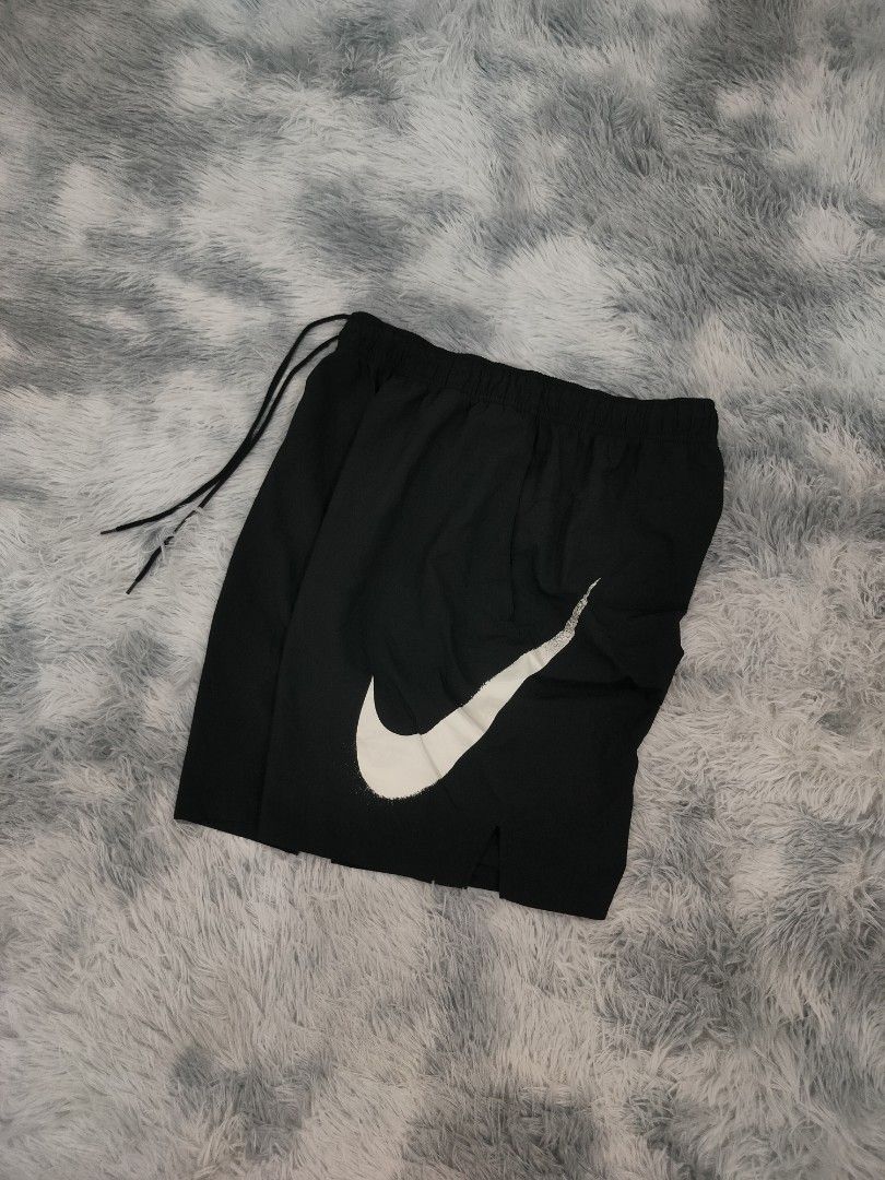 Nike Big Swoosh (Category: Shorts) located in Midsayap. Submitted by rogeandrei29987 (Listing ID 1469108928, Image 1). Description: 📌Nike Big Swoosh •L on tag •30-37 waist, 19.5 length, 12.5 LO •10/10 cr •No issue/As New MOP: Gcash Courier✈️: J&T Unli vouch/Vc with item Loc: Kabacan, North Cotabato❤️ .