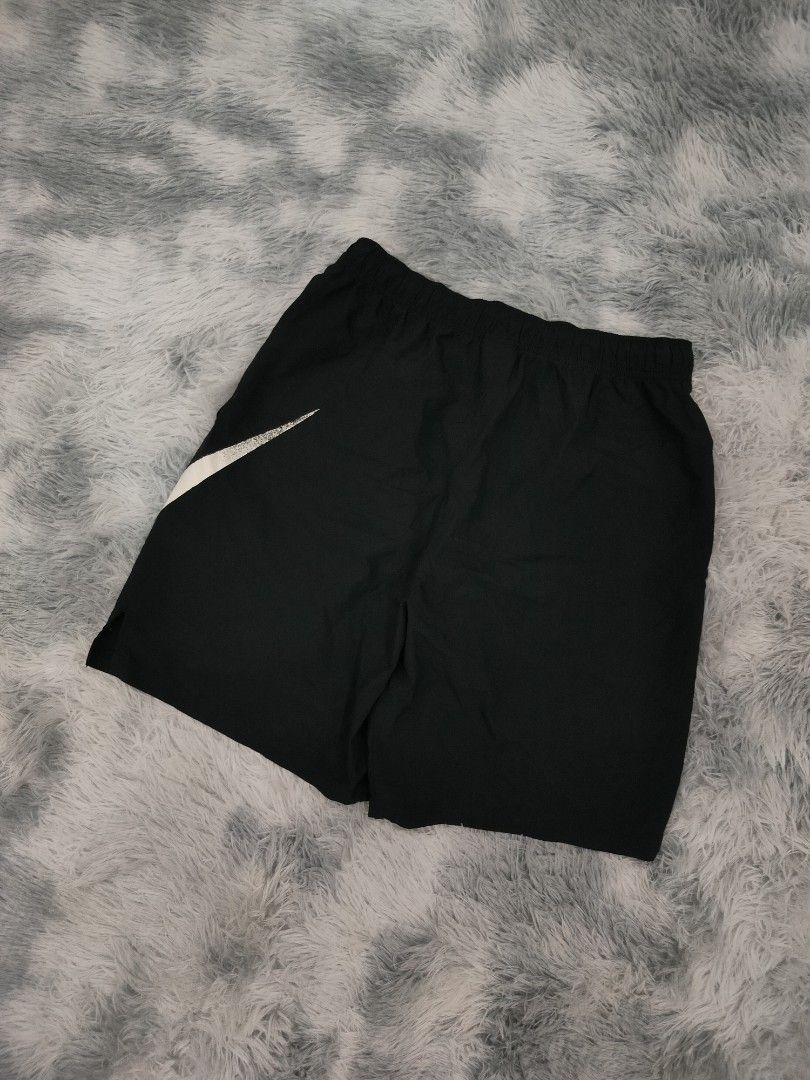 Nike Big Swoosh (Category: Shorts) located in Midsayap. Submitted by rogeandrei29987 (Listing ID 1469108928, Image 3). Description: 📌Nike Big Swoosh •L on tag •30-37 waist, 19.5 length, 12.5 LO •10/10 cr •No issue/As New MOP: Gcash Courier✈️: J&T Unli vouch/Vc with item Loc: Kabacan, North Cotabato❤️ .