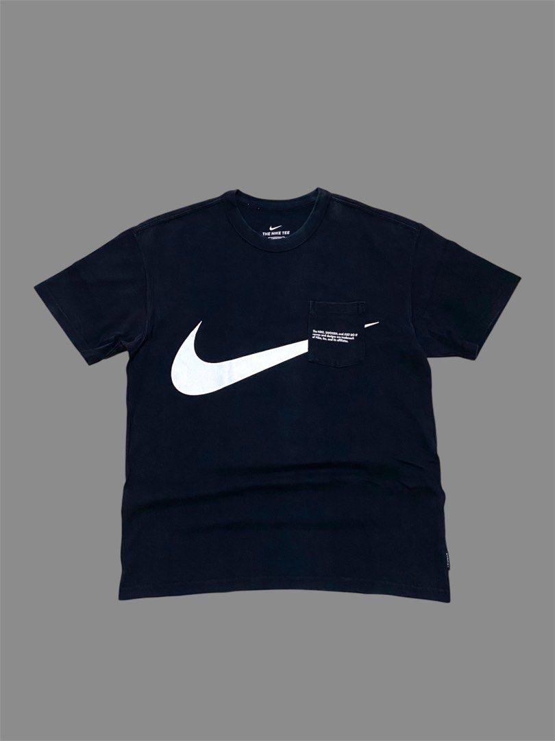 NIKE BIGSWOOSH (Category: Tshirts & Polo Shirts ) located in San Pablo. Submitted by tripnthrift15 (Listing ID 1468940552, Image 1). Description: NIKE BIGSWOOSH SIZE LARGE ON TAG COMPLETE TAGS GOOD CONDITION DIMES 21*27.