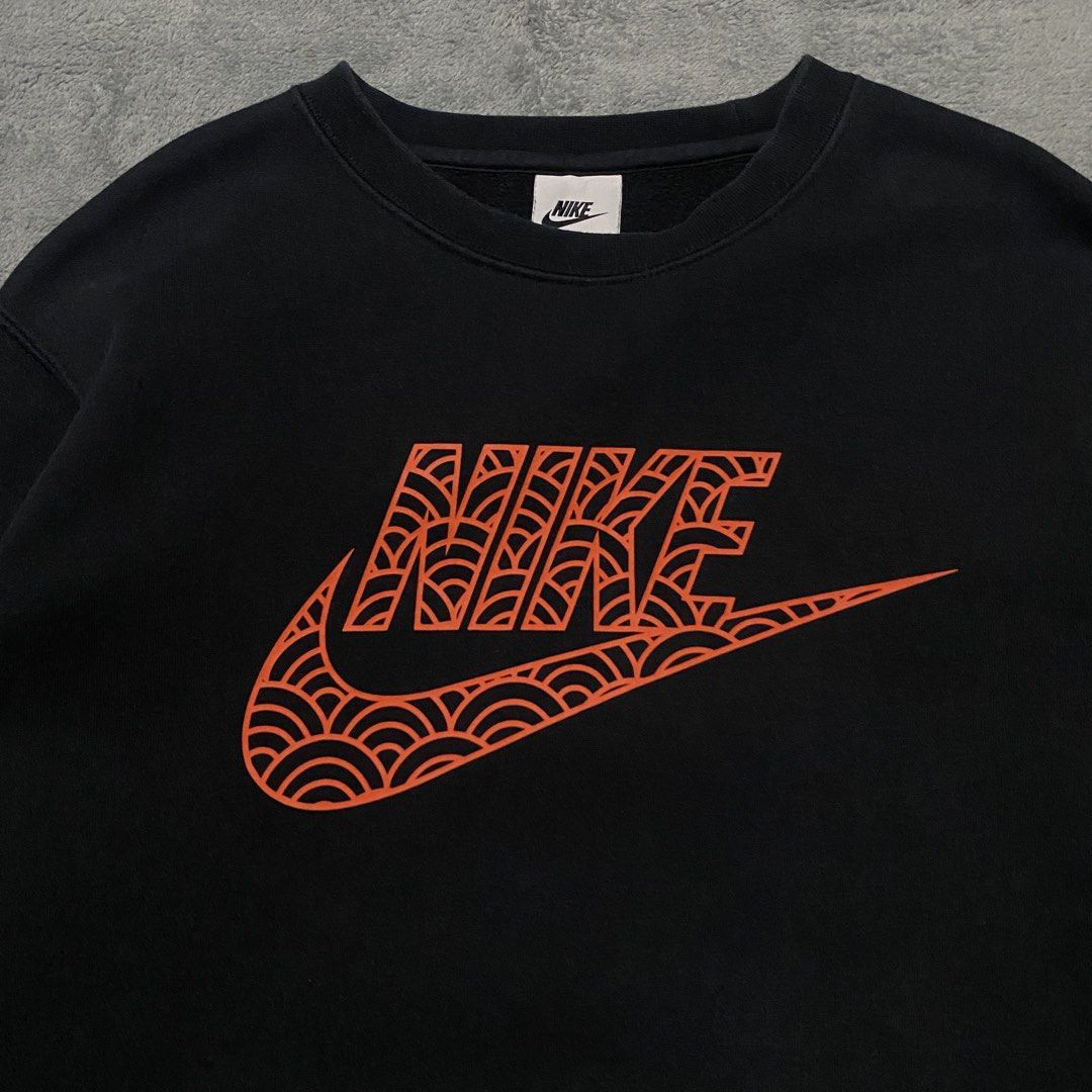 Nike JDI Pullover (Category: Hoodies) located in Cavite. Submitted by kali_galleria (Listing ID 1468936751, Image 3). Description: Available 🏷️ Nike JDI Sweater • Well-used Condition: 8.5 • Color rate: 8.5 • Width: 22 • Length: 27 • Best Fit: L • Issue: Sign of usage 🏷️250 + SF “Thrift with your fingertip👆🏼”.