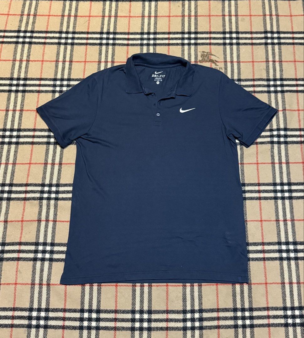 Nike Polo Shirt (Category: Tshirts & Polo Shirts ) located in Cavite. Submitted by markjoseph24866 (Listing ID 1468975765, Image 1). Description: Ya mi.