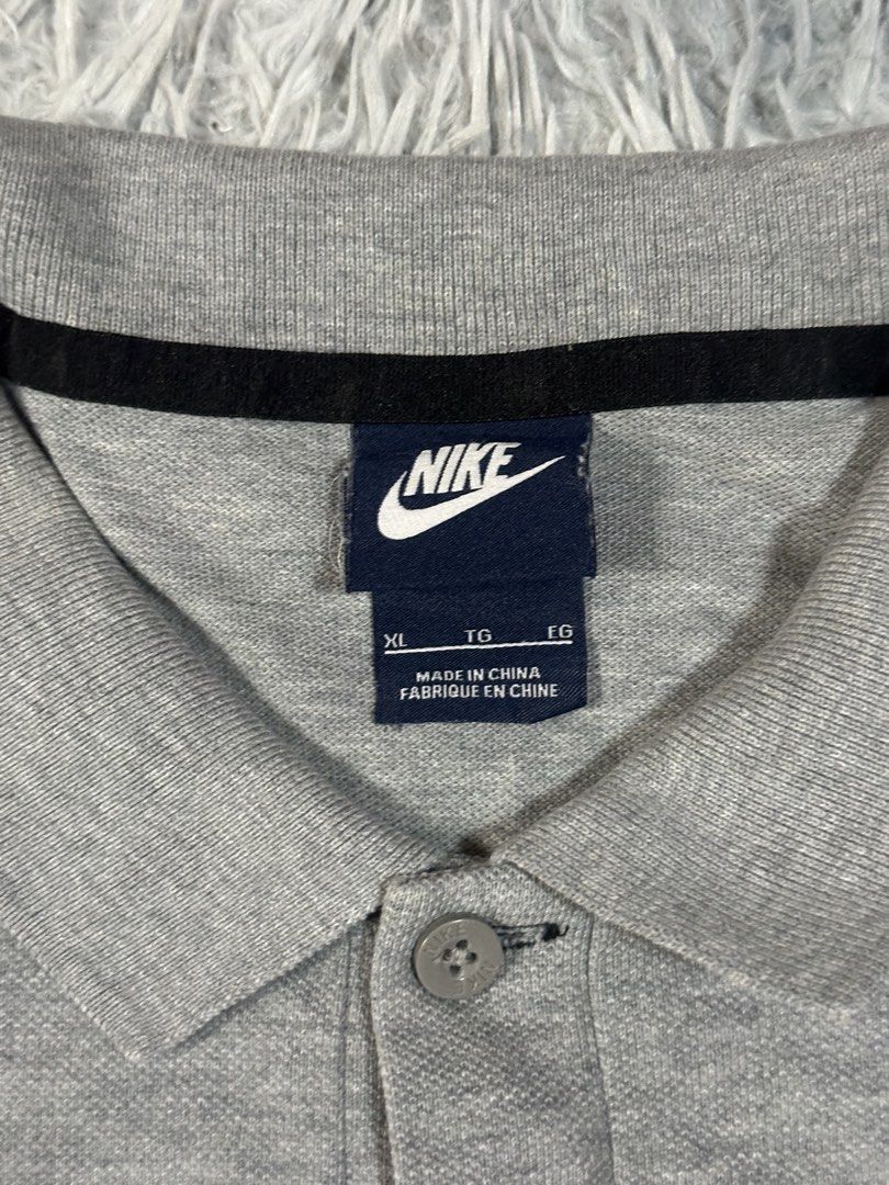 Nike Polo Shirt (Category: Tshirts & Polo Shirts ) located in Baao. Submitted by revamped.co (Listing ID 1469040237, Image 3). Description: Nike Polo Shirt Excellent Condition Size XL on Tag 21.5 by 29.5 inches No Issue.