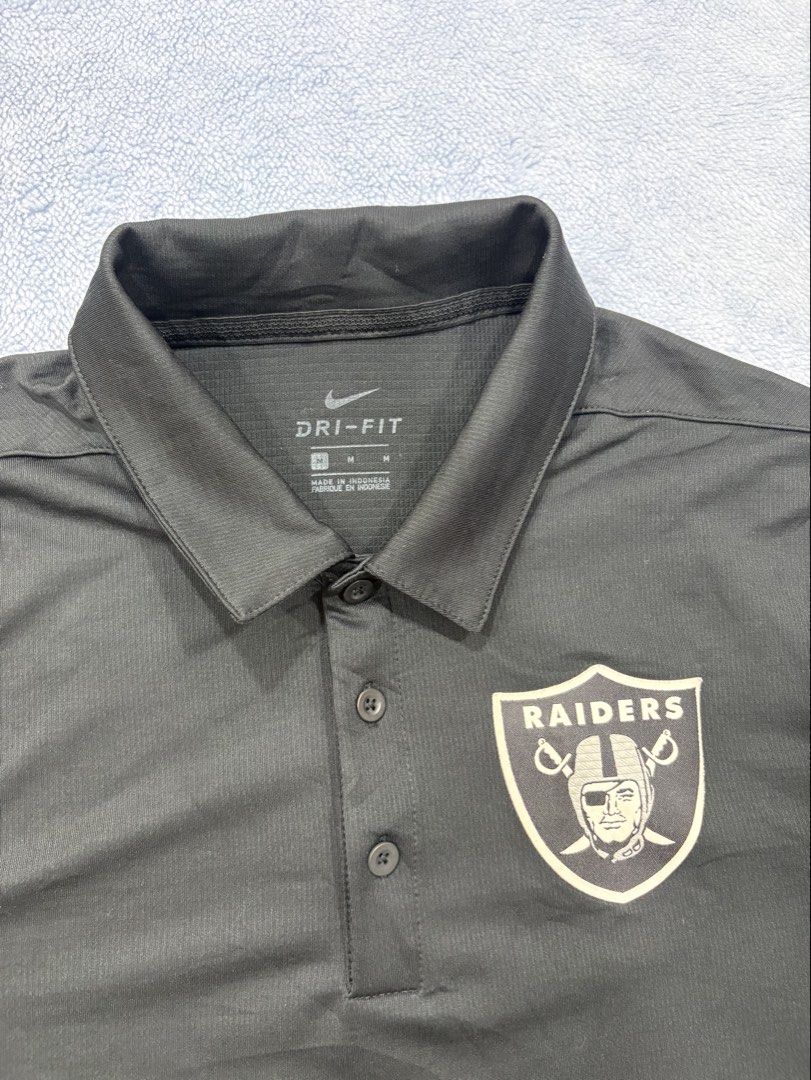 Nike Raiders Polo (Category: Tshirts & Polo Shirts ) located in Alburquerque. Submitted by ukay_ni_edgar (Listing ID 1469024001, Image 2). Description: Black Nike Dri-FIT Raiders polo. Sporty, sleek, and easy to style � .