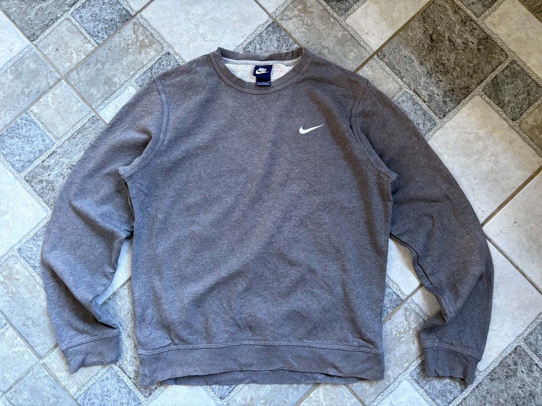 Nike Side Swoosh Crewneck (Category: Coats, Jackets and Outerwear) located in Manila. Submitted by nofits.garments (Listing ID 1469048758, Image 1). Description: Nike Side Swoosh Crewneck Medium Width 22 Length 26 In pristine condition Small pinhole back .
