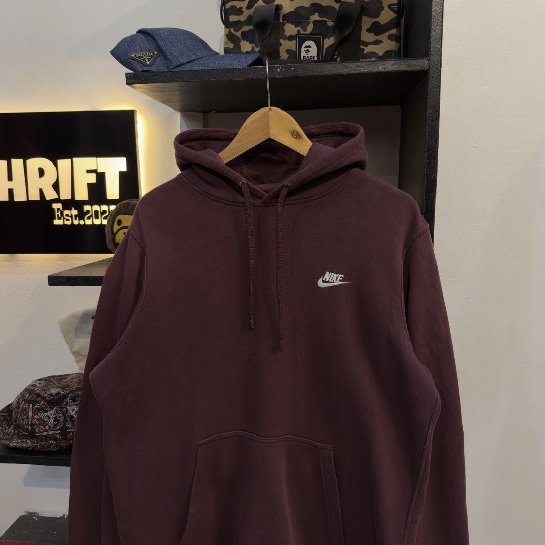 Nike Side Swoosh Maroon Hoodie (Category: Hoodies) located in Manila. Submitted by jerichomal82553 (Listing ID 1469045309, Image 2). Description: .
