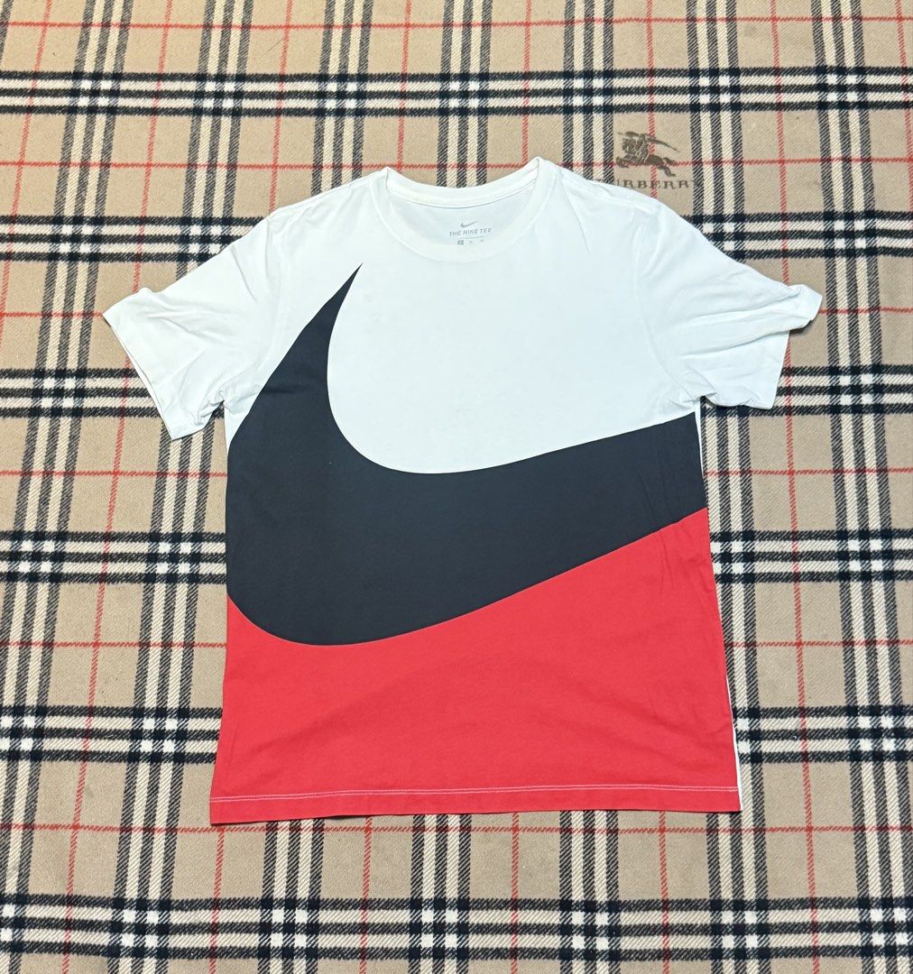 Nike Tshirt Big Logo (Category: Tshirts & Polo Shirts ) located in Cavite. Submitted by markjoseph24866 (Listing ID 1468973843, Image 1). Description: .