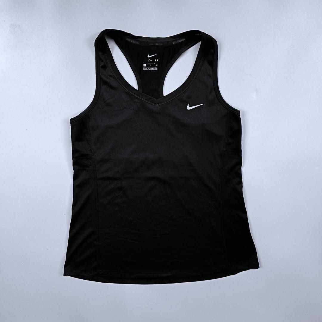 Nike Vintage Top (Category: Activewear) located in Manila. Submitted by zendog_a92acc (Listing ID 1469051168, Image 1). Description: .