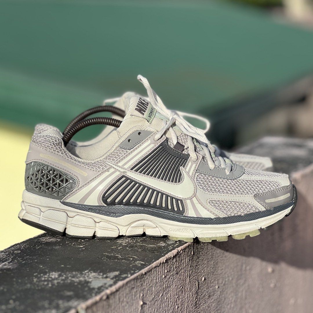 Nike vomero 5 “ cobblestone “ (Category: Sneakers) located in Quezon City. Submitted by store_4_all_season (Listing ID 1469040021, Image 2). Description: Size 9.5 us mens Used - very good condition 📩📩📩.