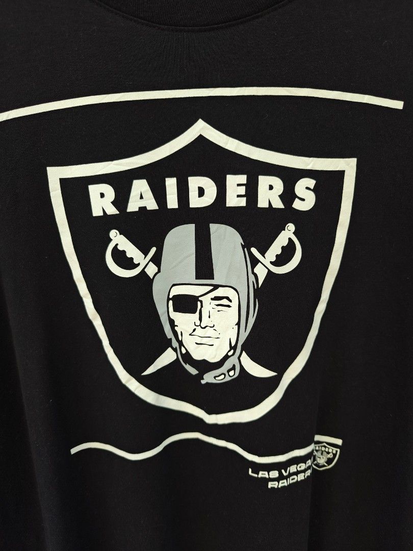 Nike x Raiders (Category: Tshirts & Polo Shirts ) located in Alaminos. Submitted by epargne (Listing ID 1468960681, Image 3). Description: ◾Size : Large ◾Dimes : Length"29.5 , Width"23 ◾VGOOD CONDITION! ◾WASHED W/ FABCON AND READY TO WEAR 🛒Price : + Shipping fee.