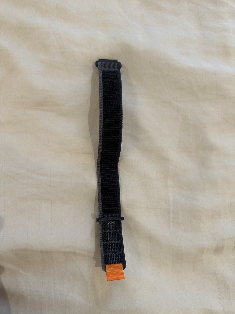 Nylon Garmin watch strap 20mm (Category: Other Accessories) located in Manila. Submitted by reesee_ (Listing ID 1468962546, Image 2). Description: -used it only once -RFS: Didn't like the color -bought on tiktok shop for 138. I'm selling it for 100 pesos only -Shipping thru your courier of choice. Buyer's expense. -MOP: Gcash or Maribank.