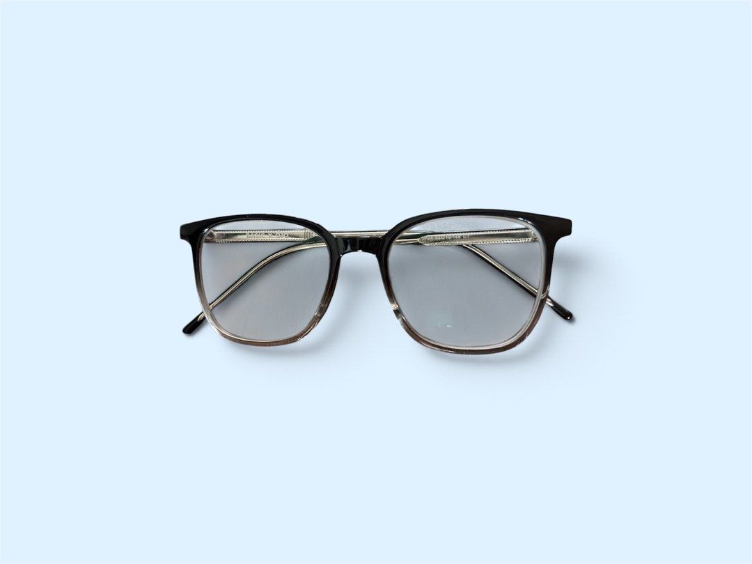 OJO BASIC Eyeglasses with grade (Category: Sunglasses & Eyewear) located in Quezon City. Submitted by gold_000007 (Listing ID 1468980678, Image 1). Description: classic black - clear frame with a minimalist design. suitable for everyday use. note that this is a prescription lenses. .