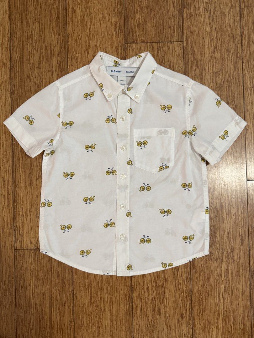 Old navy button down bicycle polo - size xs (Category: Babies & Kids Fashion) located in Quezon City. Submitted by ckllim (Listing ID 1468949851, Image 1). Description: .