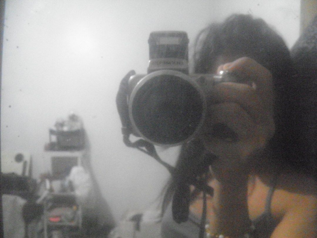 Olympus sp 800uz ₊˚📸⊹ (Category: Cameras) located in Tarlac. Submitted by jelugh (Listing ID 1469121287, Image 3). Description: 🏷️1k | Olympus sp 800uz ₊˚📸⊹ body condition: 10/10 includes: unit only issues: — hazy output (needs lens cleaning or lens glass replacement) — lcd burn — missing lens cover • no refunds for issues not seen during our testing (not liable for transit damage) ㅤ • no refund, return, cancel, or exchange. dm me for more det
