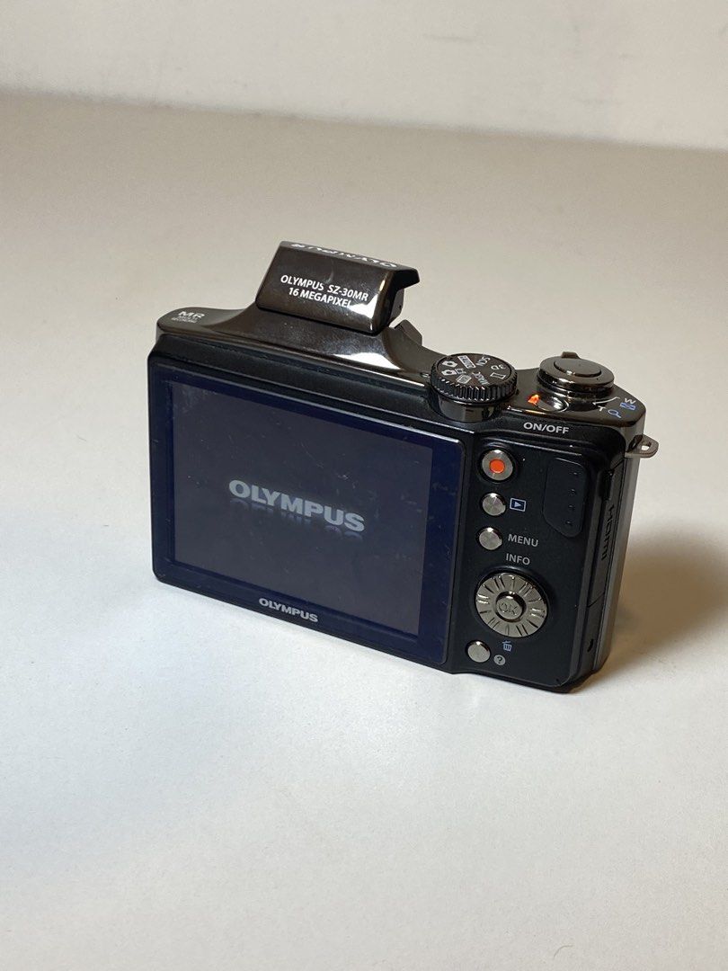Olympus SZ-30MR 16 Megapixel Digital Camera (Category: Cameras) located in Quezon City. Submitted by helloclassiques (Listing ID 1469024025, Image 2). Description: All buttons and flash are working. 📸 Issues: mold (upper left part) and scratches on screen. Has loose lens curtain but shifts out of frame when zoomed in. Pls check actual sample shots and the video on the last slide to see the condition of the camera. Buy at your own risk. Specs: 16