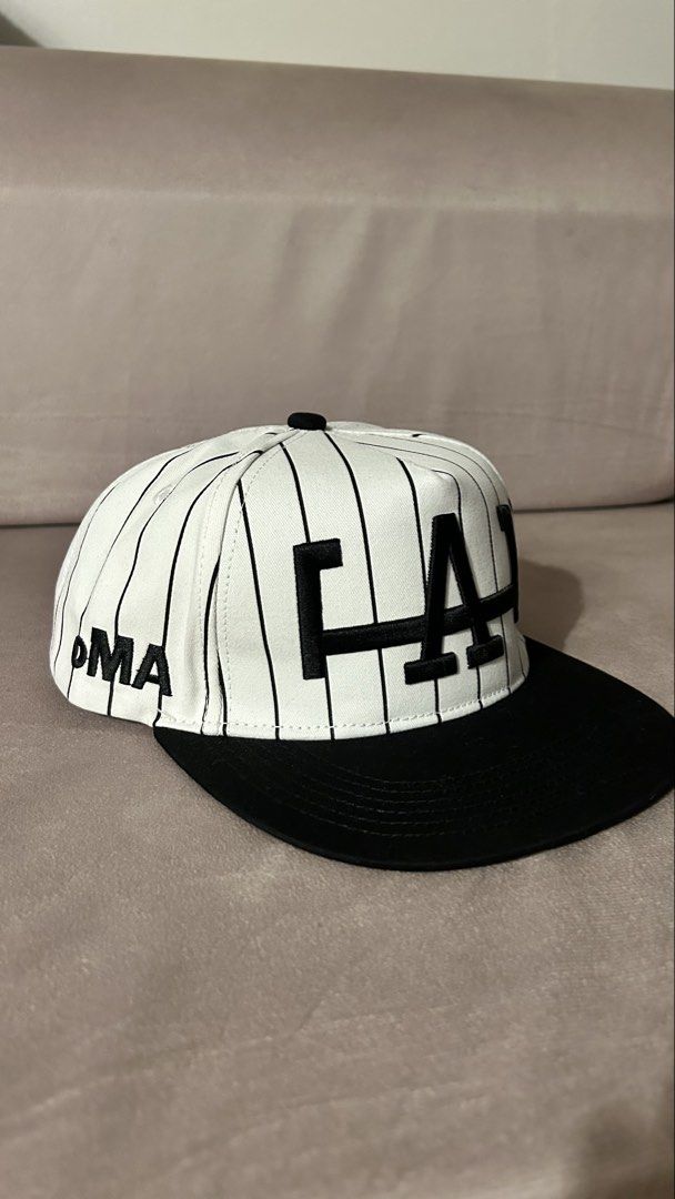 OMA STUDIOS (Category: Caps & Hats) located in Cavite. Submitted by mr.gb4h (Listing ID 1469103985, Image 2). Description: good as new.