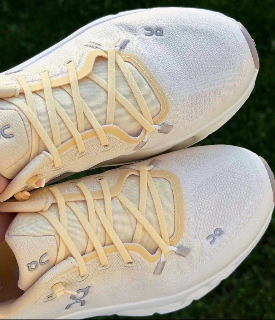 On Cloudtilt ‘Sand Dew’ (Category: Sneakers) located in Manila. Submitted by collectorfinds (Listing ID 1468975992, Image 3). Description: “EARTH TONE CALM. EFFORTLESS MOTION.”🔥✨ On Cloudtilt ‘Sand Dew’ Men’s US Size 12 ❌ Before ₱ 11,895 ✅ NOW ₱ 8,985 ONLY 📩 PM us to purchase 📍2nd Floor, 317 Fernando Poe Jr Ave . Quezon City. Right above Yamaha near LRT 1 - Roosevelt Station. 📈 Prices subject to change without notice.