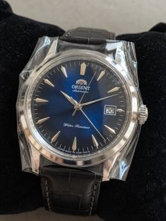 (Category: ) located in . Submitted by vintagewatches39 (Listing ID 1468968314, Image 1). Description: .