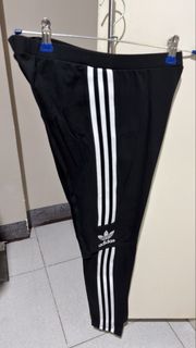 (Category: ) located in . Submitted by hereisbeyyy (Listing ID 1469062341, Image 1). Description: .