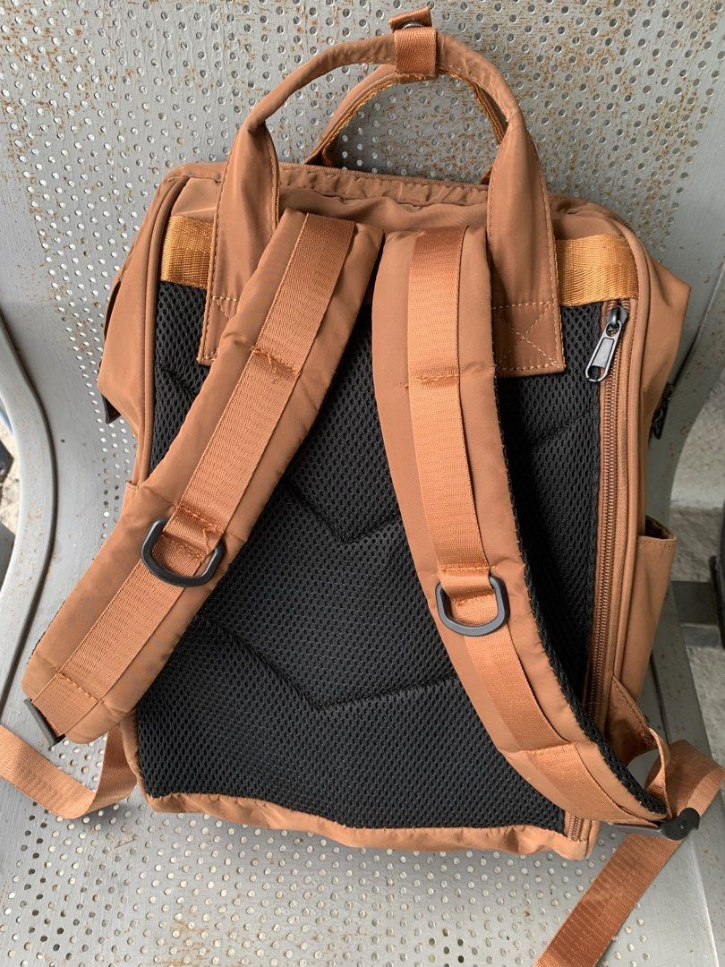 Original Anello Backpack (Category: Backpacks) located in Tarlac. Submitted by abborns (Listing ID 1468967521, Image 2). Description: Own Preloved hindi ko na ginagamit nakatambak na lang.. Shipping Nationwide NO COD LOC: Tarlac City.
