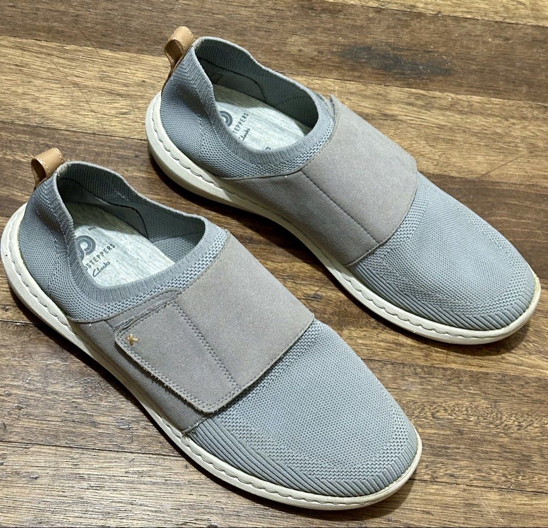 Original Clarks Cloudsteppers Slip-On Shoes (Category: Casual Shoes) located in Manila. Submitted by rc103 (Listing ID 1469037838, Image 2). Description: 100% Authentic Worn 3 times only Almost brand new Very comfortable soft cushion sole Versatile color gray Actual pic (posted no filter) RFS: This size 10 is a bit bigger than usual No swap No meetup Can be personally collected or pickup at Diliman QC via lalamove / grab (buyer’s expense) Please 
