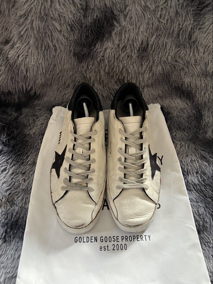 Original ggdb 43 (Category: Sneakers) located in Quezon City. Submitted by snoooow (Listing ID 1469131233, Image 2). Description: Original ggdb sneakers Size 43 euro mens Used Shoes with ggdb dustbag.