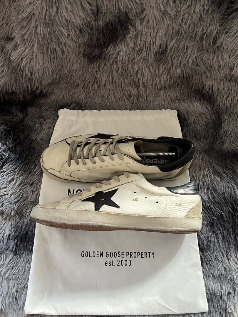 Original ggdb 43 (Category: Sneakers) located in Quezon City. Submitted by snoooow (Listing ID 1469131233, Image 3). Description: Original ggdb sneakers Size 43 euro mens Used Shoes with ggdb dustbag.