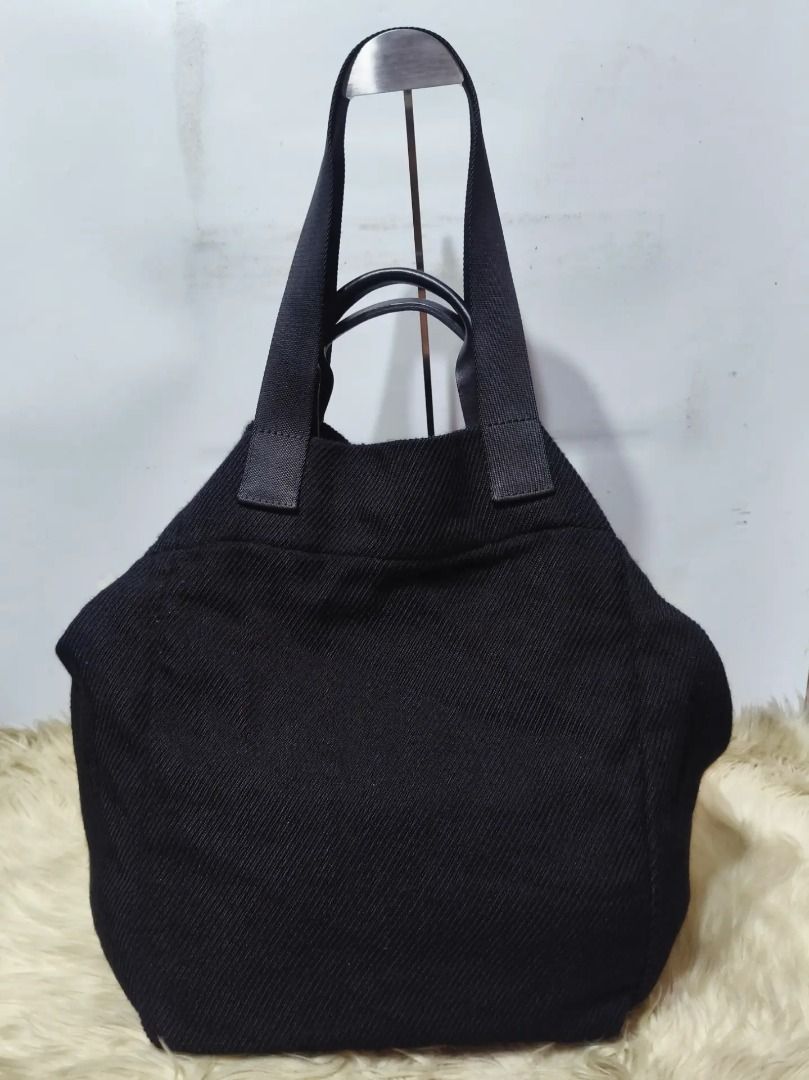 Original Initial travel bag (Category: Shoulder Bags) located in Cabuyao City. Submitted by your____lux____shop (Listing ID 1469074118, Image 1). Description: Sale❗️Sale❗️Sale❗️ ₱ 1,699 Original INITIAL Almost new XL Black genuine leather trim 📌First to pay!.