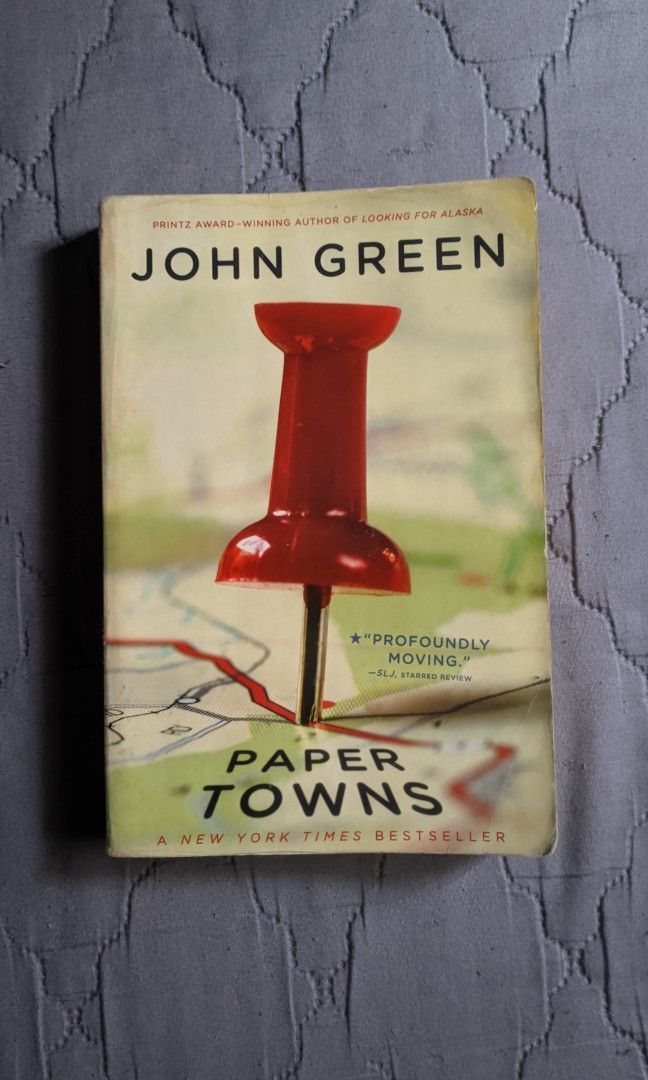 Paper Towns John Green (Category: Storybooks) located in Calasiao. Submitted by tsokooomilk (Listing ID 1468963797, Image 1). Description: ★ Bawal din 'to sa maselan. I got this for 135 pesos sa 🍊 app. Recently lang din 'to. Mag-iisang buwan pa lang pero ganyan pala condi niya :(( goods naman sya. Wala foxing sa loob. Tanning lang tas yung parang water mark sa may mga front page. Readable pa rin. If you're collecting books, this is not for you :
