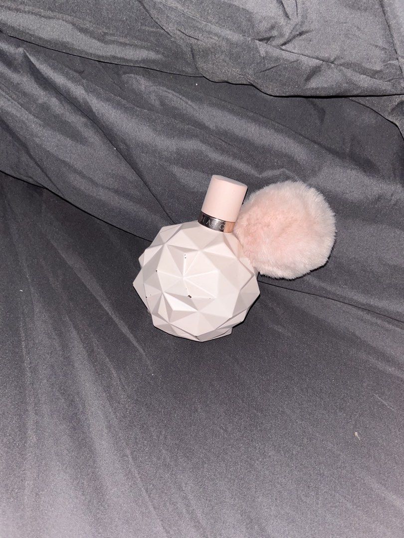 PARTIAL a.grande Sweet Like Candy approx. 10–15ml/100ml (Category: Fragrance & Deodorants) located in Caloocan City. Submitted by ._daemon (Listing ID 1469121115, Image 1). Description: - Item: Ariana Grande Sweet Like Candy EDP - Inclusion: Original pink fluffy pom-pom charm still attached. No box. - Volume: Approximately 10–15ml/100 full (tested with phone flashlight) - Original, bottle only Kindly send me a DM if you want more pictures of the 