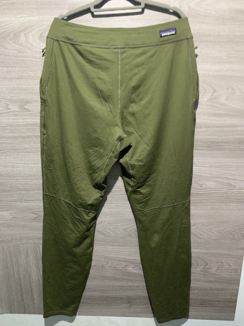 PATAGONIA (Category: Activewear) located in San Jose. Submitted by vedaniaarv64346 (Listing ID 1469036489, Image 2). Description: Issue minimal glued part lang not visible Size 30 to 34 .