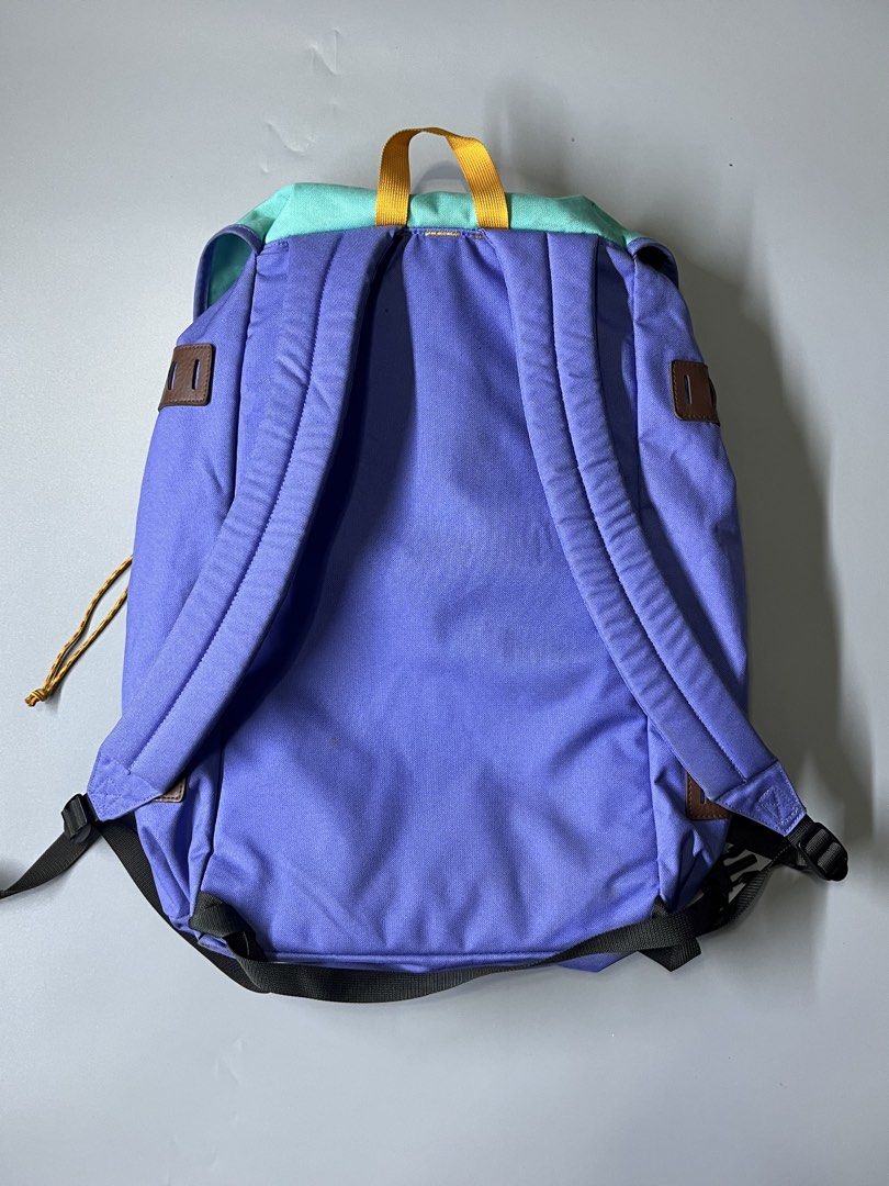 PATAGONIA ARBOR BACKPACK 26L (Category: Luxury Bags & Wallets) located in Manila. Submitted by villadolid77084 (Listing ID 1469058066, Image 3). Description: PATAGONIA ARBOR BACKPACK 26L Color rate 9.5/10 No issue Excellent condition Price 1800+SF📩 location LASPIÑAS 📍.
