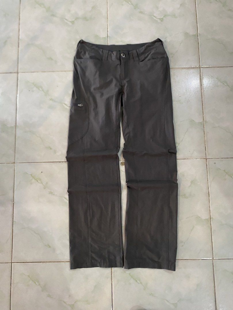 Patagonia Camping & Hiking Trouser (Category: Jeans) located in Montevista. Submitted by thrift_ta_bai (Listing ID 1469027955, Image 1). Description: Excellent condition No issues Dimes 30-32x38 .